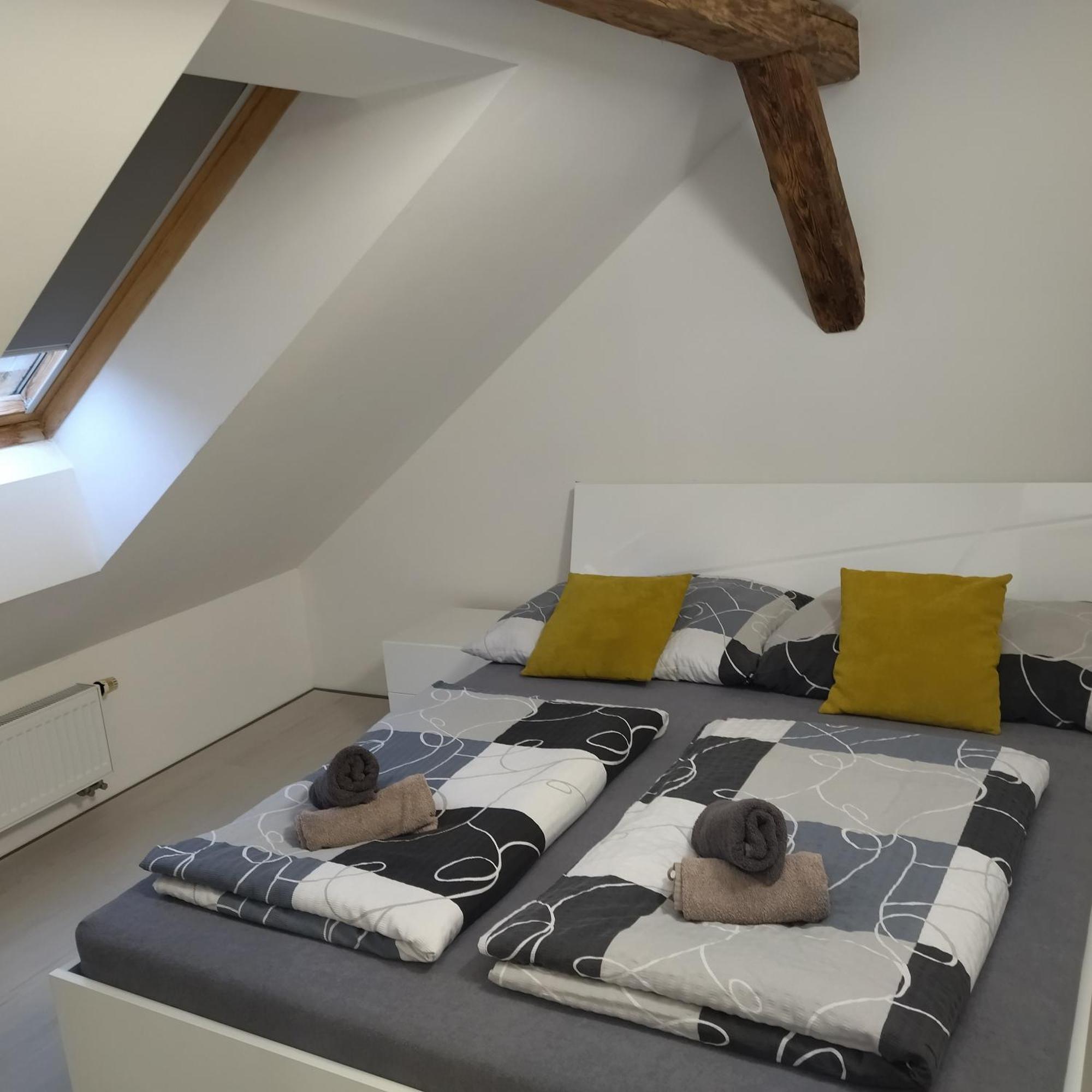 Apartmany S Vyhledem Na Zamek Vimperk Kültér fotó