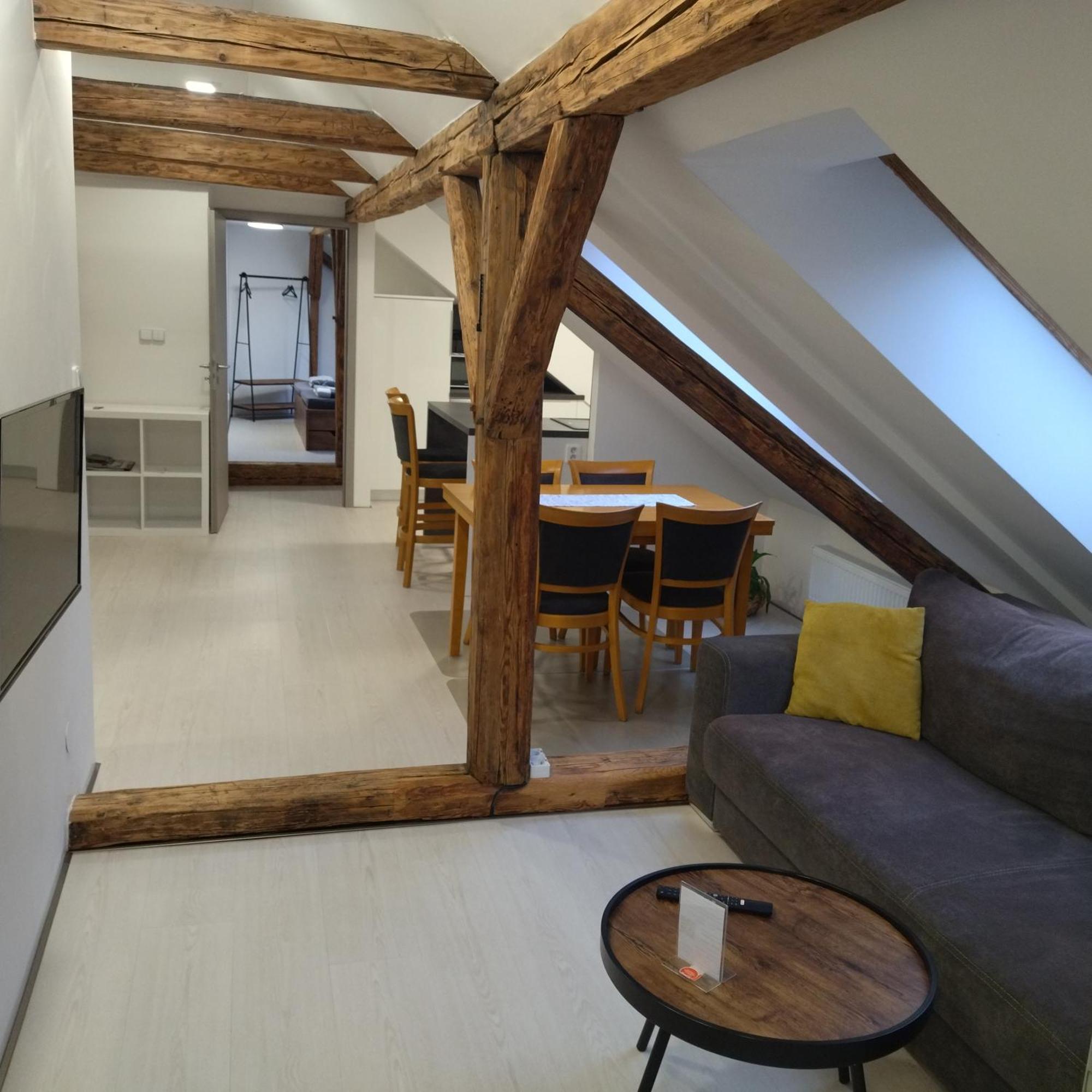 Apartmany S Vyhledem Na Zamek Vimperk Kültér fotó